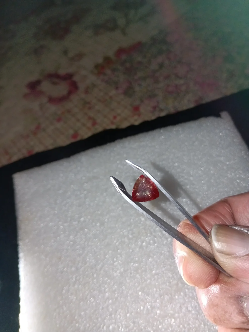 Beautiful Colors! Natural 2.0ct Trillion Red Green Andesine
